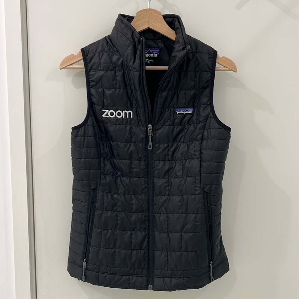 Women’s Patagonia puffer vest xs